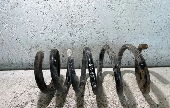 Volvo XC90 Rear coil spring