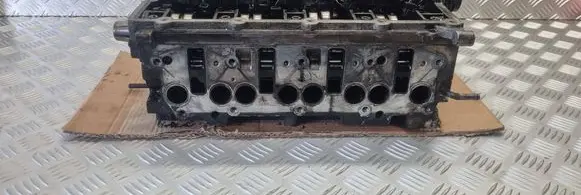 Volkswagen PASSAT B6 Engine head 03G103373A