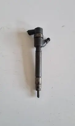 Volvo V70 Fuel injector 0445110251