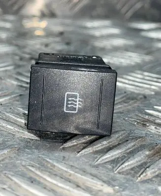 Volkswagen Polo IV 9N3 Windscreen/window heater switch 6Q0959621 03208