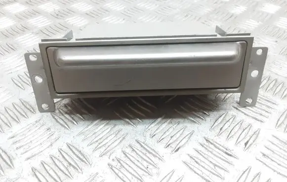 Nissan X-Trail T30 Glove box 6847544F00