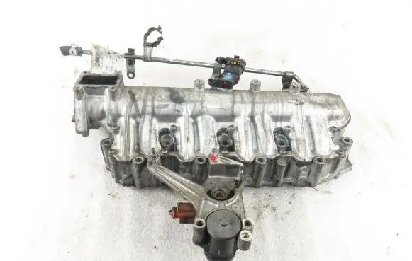 Opel Astra H Intake manifold 55199915 20346203 0281002437