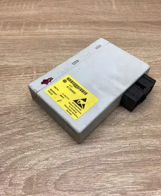 BMW 5 E60 E61 Center console control module 9138969 80059001