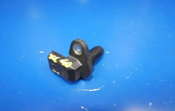 Volvo XC40 Camshaft position sensor 31491073