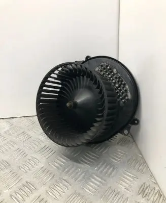 BMW 4 F32 F33 Heater fan/blower 9276112 10C132981506 T1016251Q