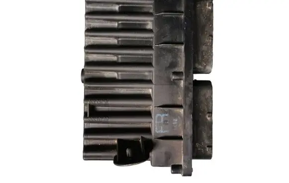 Coolant fan relay