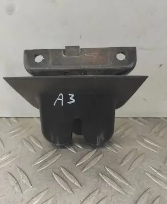 Audi A3 S3 8P Tailgate/trunk/boot lock/catch/latch 8P3827520A
