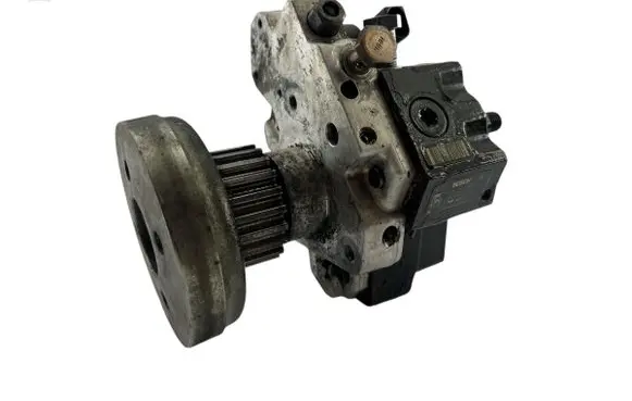 Fuel injection high pressure pump