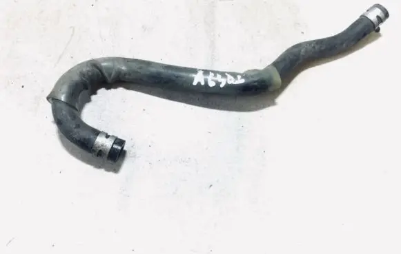 Toyota Avensis T250 Engine coolant pipe/hose