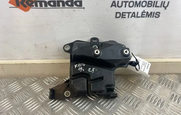 Toyota RAV 4 (XA50) Other engine bay part 1221125010