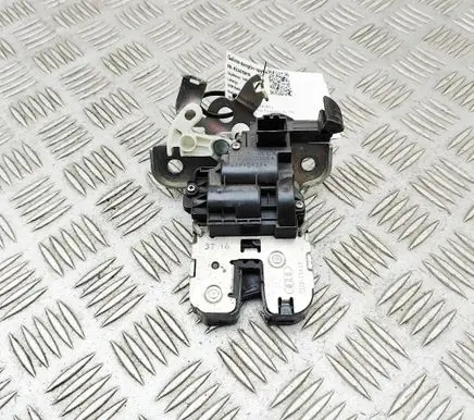 Audi A8 S8 D4 4H Tailgate/trunk/boot lock/catch/latch 4H0827505A