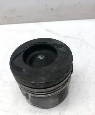 Volkswagen Crafter Piston 03181L126
