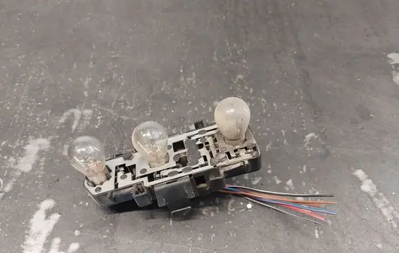 Audi A6 S6 C5 4B Tail light bulb cover holder B5831BL