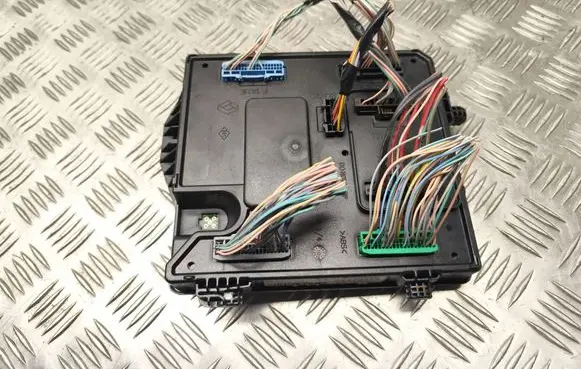 Renault Megane III Comfort/convenience module A2C53284891