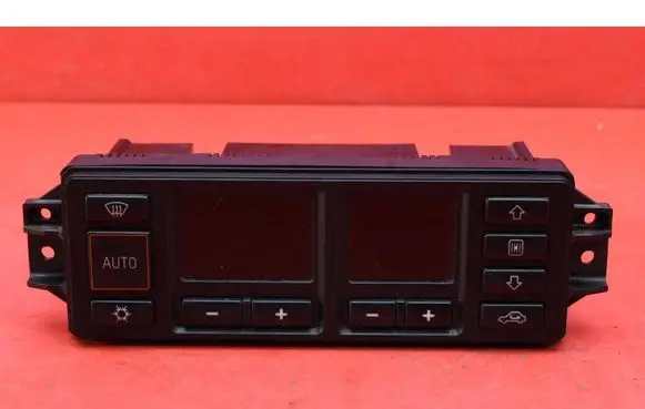 Audi A3 S3 8L Climate control unit 8L0820043M