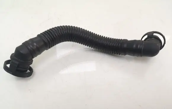 Skoda Octavia Mk2 (1Z) Breather/breather pipe/hose 03L103493G
