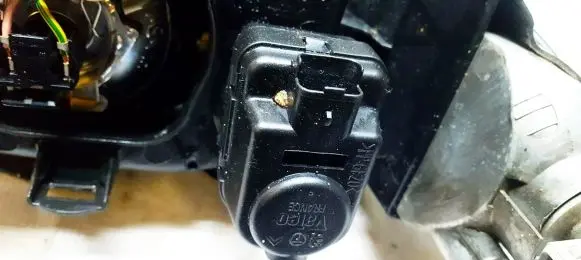 Citroen Xsara Headlight level adjustment motor 