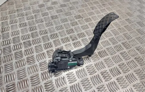 Volkswagen Cross Polo Accelerator throttle pedal 6Q1721503M 6PV00849631