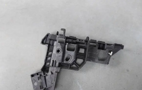 Opel Astra K Front bumper mounting bracket 39020433 236528514