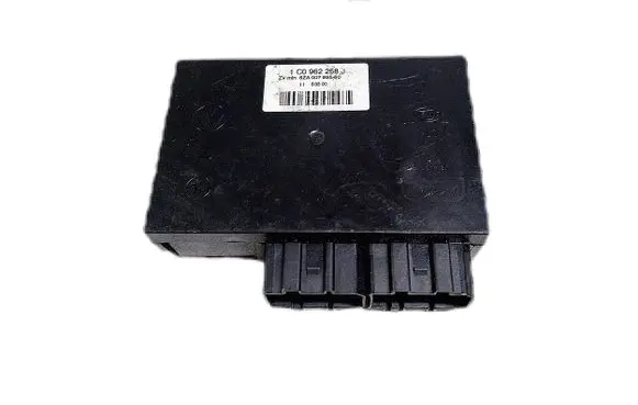 Volkswagen Golf IV Comfort/convenience module 1C0962258J