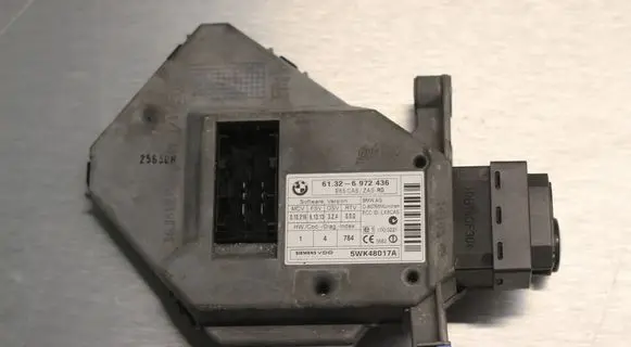BMW 7 E65 E66 Ignition lock 6972436