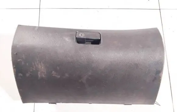 Toyota Avensis T250 Glove box 5555005070 55550-05070