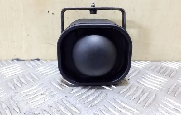 Volkswagen Touareg I Alarm system siren E1A000457