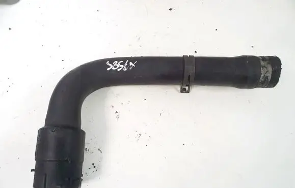 Volkswagen PASSAT B5 Engine coolant pipe/hose 8d0121101k
