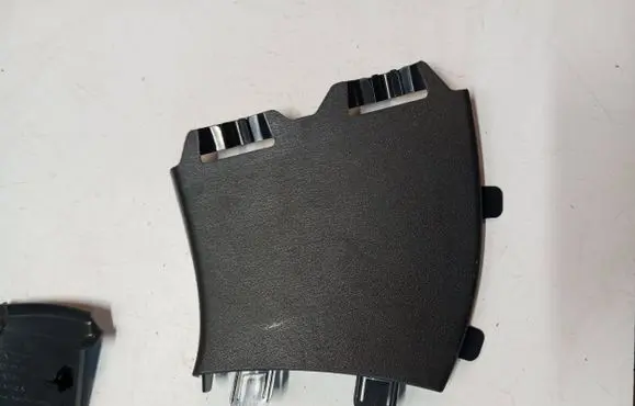 Volvo XC60 (D)pillar trim (top) 30721166