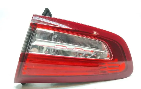 Citroen DS5 Tailgate rear/tail lights 9803167980 26220212 B810GFFR6