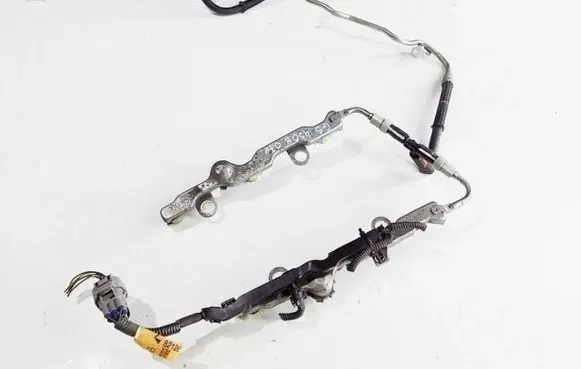 Lexus GS 300 350 430 450H Fuel main line pipe