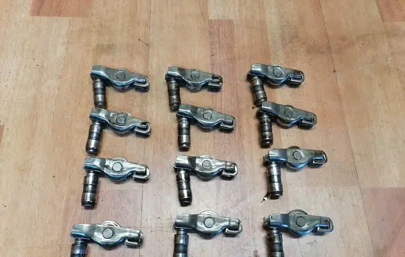 Opel Insignia B Valve rocker arm 55569933 55515640 55506814