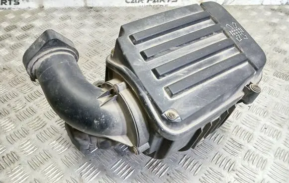 Volkswagen Caddy Air filter box 1K0129607C