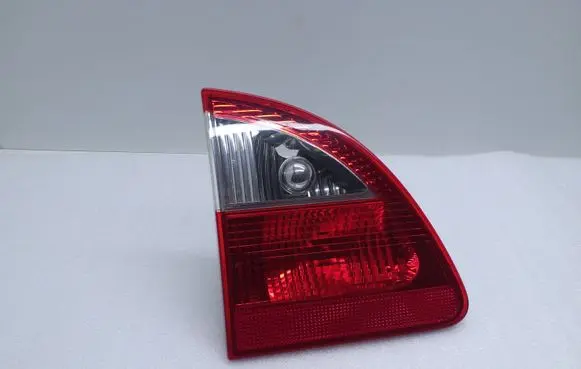 Ford Galaxy Tailgate rear/tail lights 7M5945093C