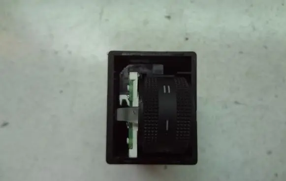 Audi A4 S4 B8 8K Headlight level height control switch 8K0941301A