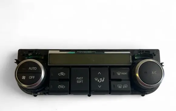 Toyota Yaris Interior fan control switch 5590002380