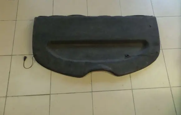 Parcel shelf