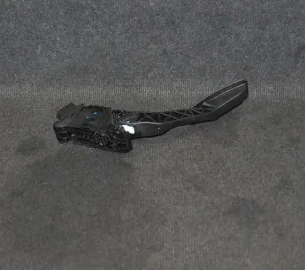 Volkswagen Golf VII Accelerator throttle pedal 5Q2723503D