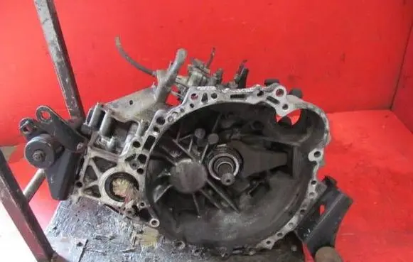 Toyota Avensis Verso Manual 5 speed gearbox AVENSISVERSOSKRZYN