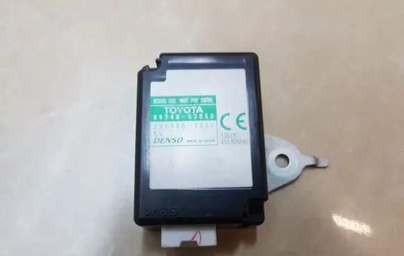 Lexus IS 220D-250-350 Door control unit/module 8974053050 2513003511