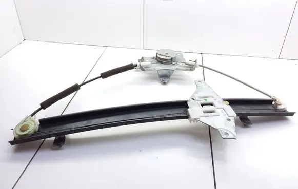 SsangYong Rexton I Rear window lifting mechanism without motor