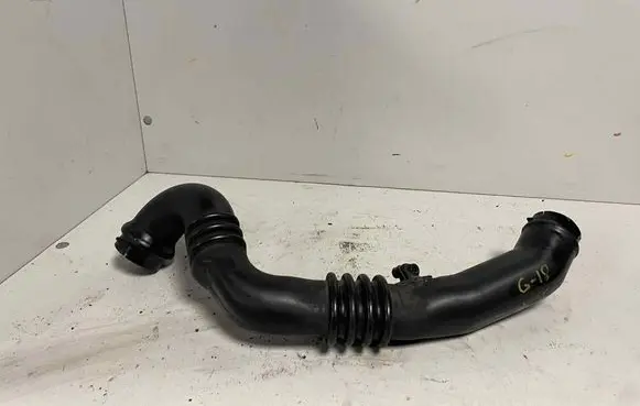 Intercooler hose/pipe