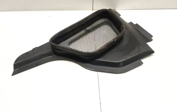 Mercedes-Benz GLS X166 Cabin air micro filter cap A1668300113