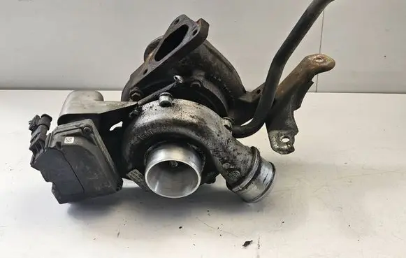 Mercedes-Benz Vito Viano W639 Turbo A6460901380 0810130210