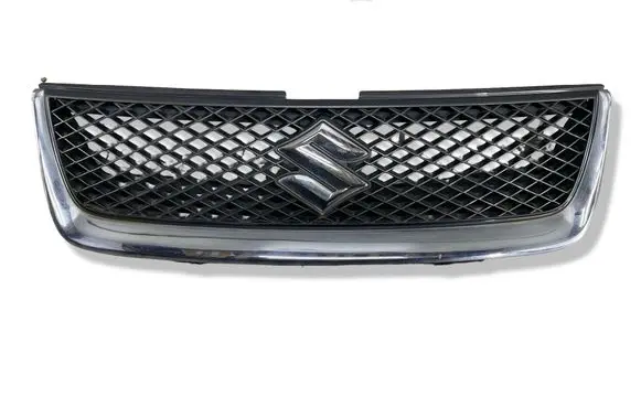 Suzuki Grand Vitara II Front bumper upper radiator grill 7174365J0