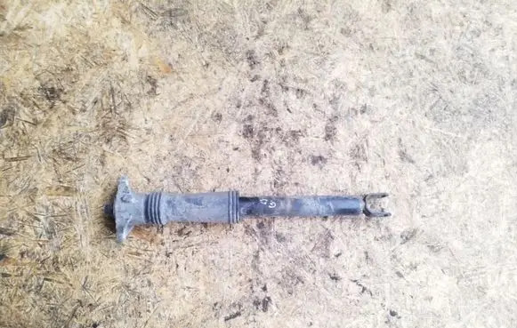 Hyundai i30 Rear shock absorber/damper