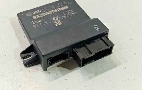 Audi A6 S6 C6 4F Gateway control module 4F0907468B 4F0910468A
