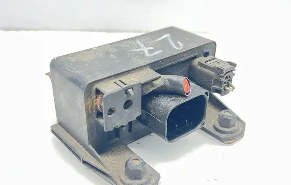 Mercedes-Benz CLK A209 C209 Glow plug pre-heat relay 0255452832