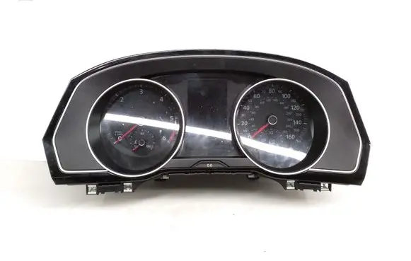 Speedometer (instrument cluster)