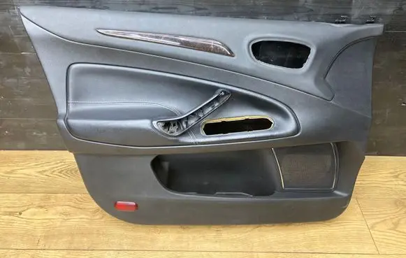 Ford Mondeo MK IV Front door card panel trim VP7S7X20915AEW